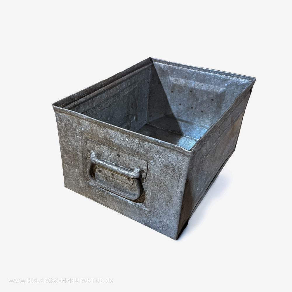 Alte industrielle Lagerbox aus Metall